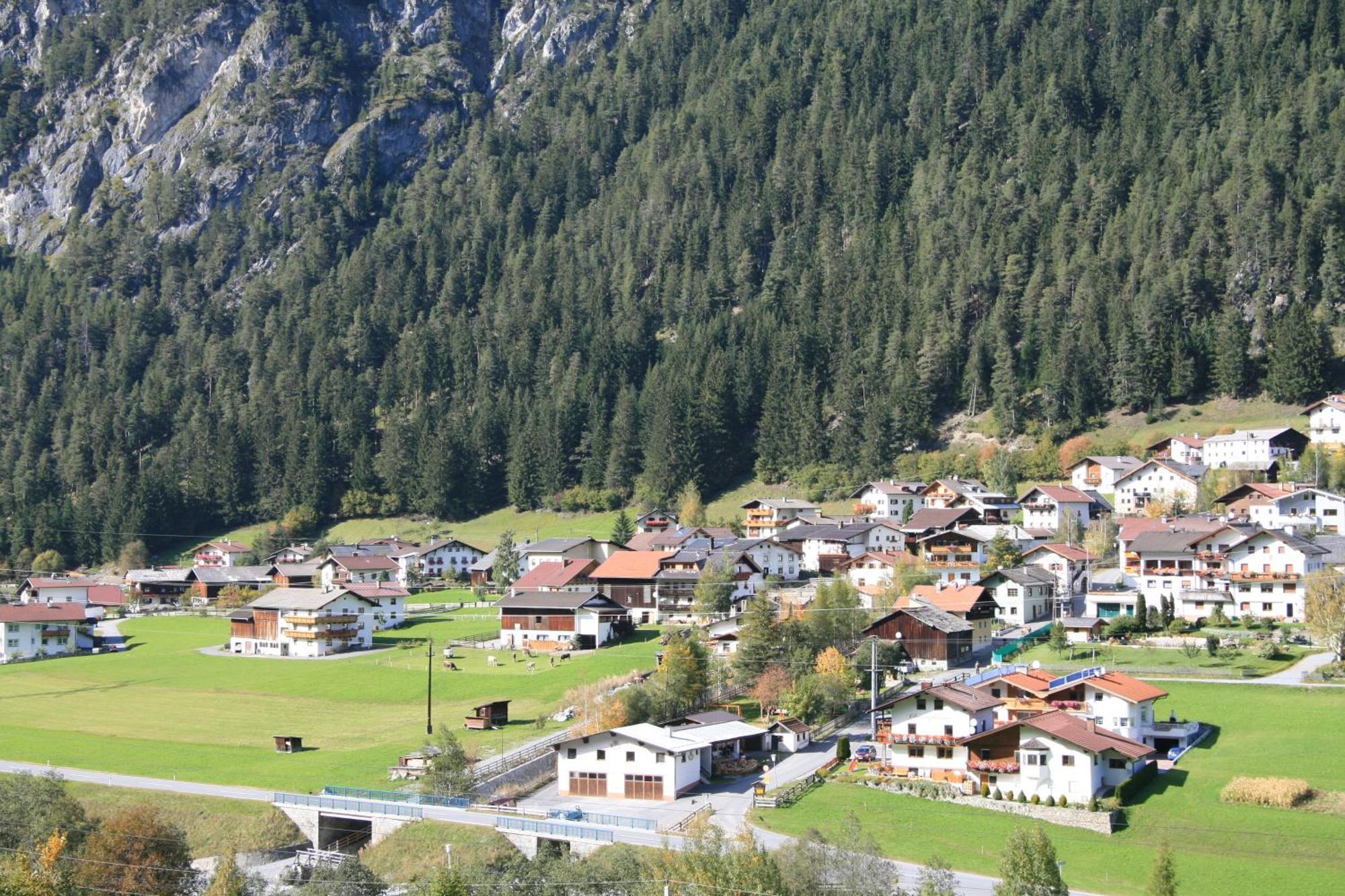 Hotel Traube Pettneu am Arlberg Εξωτερικό φωτογραφία