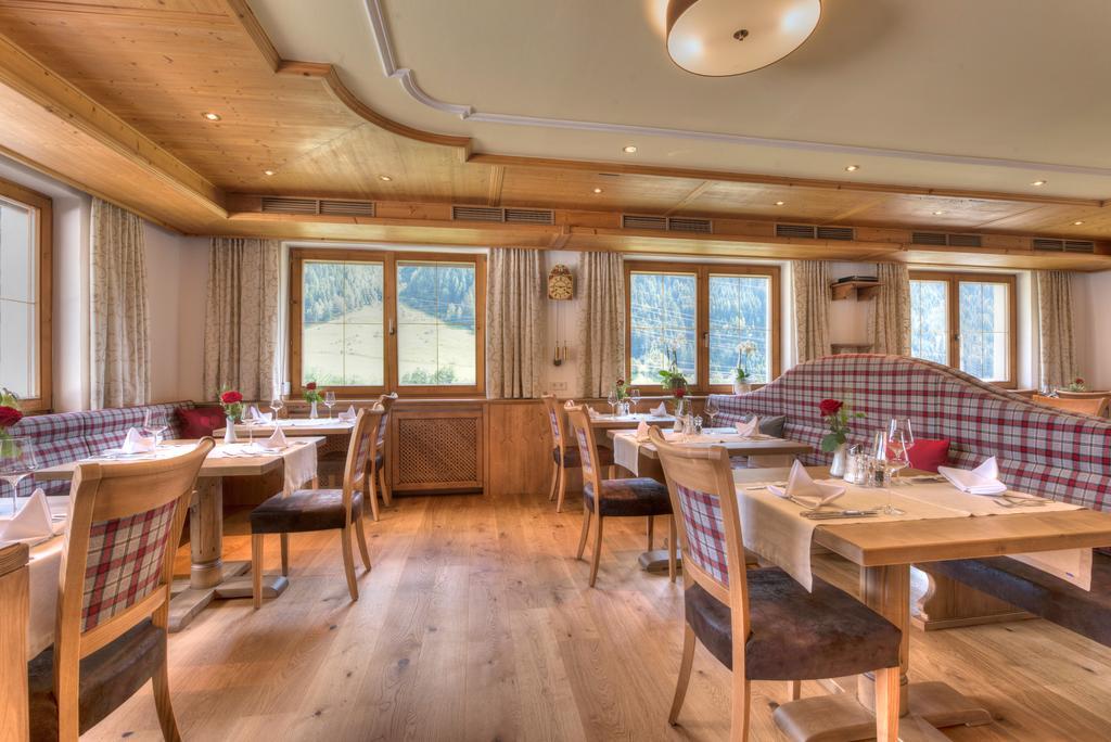 Hotel Traube Pettneu am Arlberg Εξωτερικό φωτογραφία